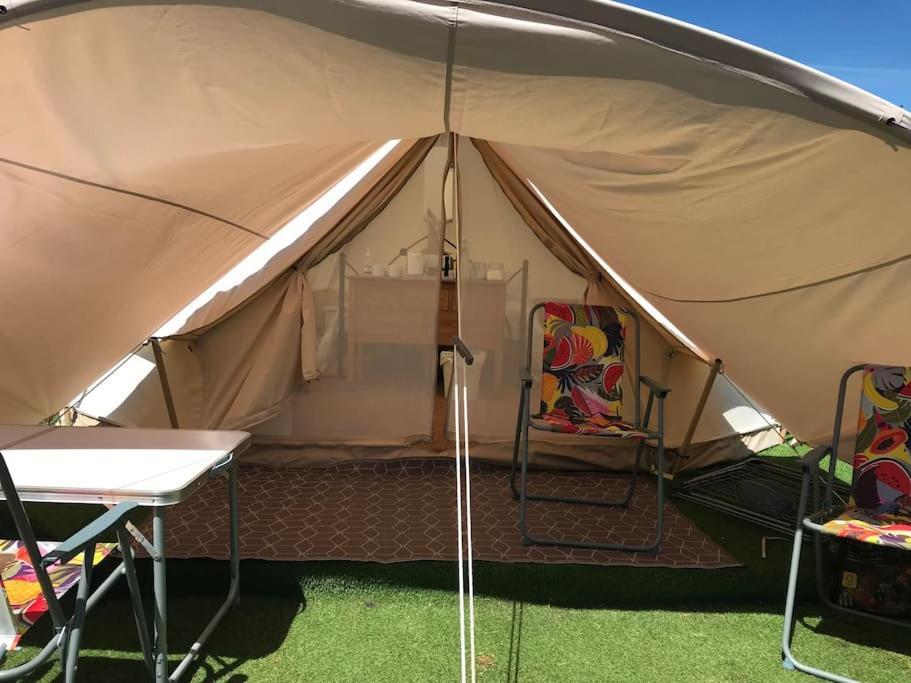 Готель Cox Hill Glamping Badger Труро Екстер'єр фото